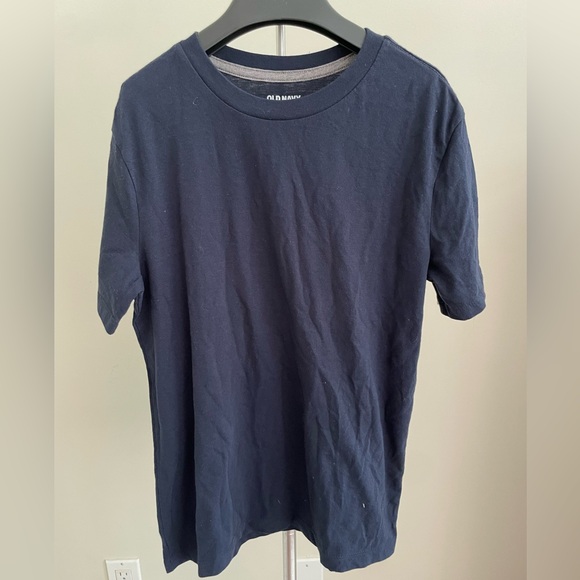 Old Navy Basic Tee - Picture 1 of 3